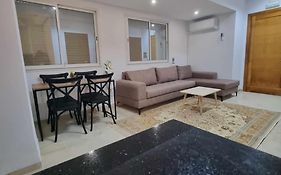 Spacious Apartment Ennasr 2